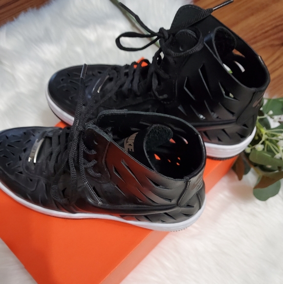 Nike AF1 Ultra Force Mid Joli Black and White - Picture 2 of 7